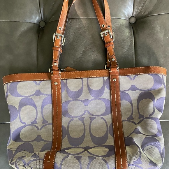 COACH Signature Jacquard Tote - Picture 2 of 6